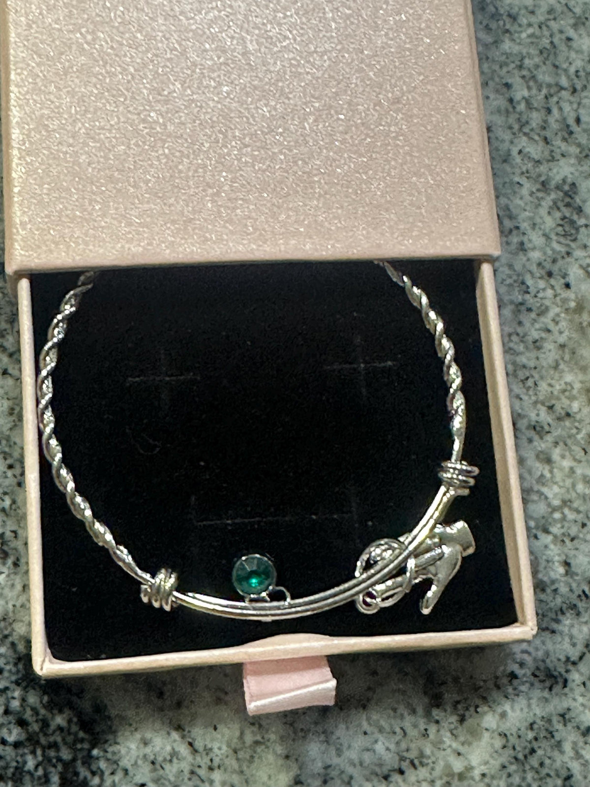 BSL I Love You Bangle | Personalised Birthstone Bracelet | British Sign Language Gift| Deaf Awareness Jewellery ASL| BSL gift